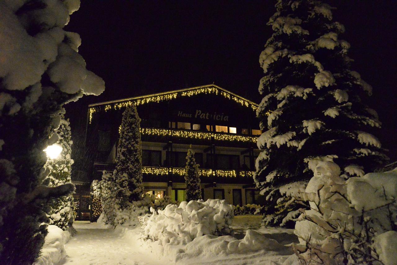 Haus Patricia Hotell Lofer Eksteriør bilde